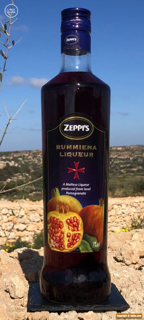 Rummiena Liqueur